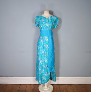 60s HAWAIIAN TIKI TURQUOISE FLORAL MAXI PILLAR DRESS WITH SASH - S