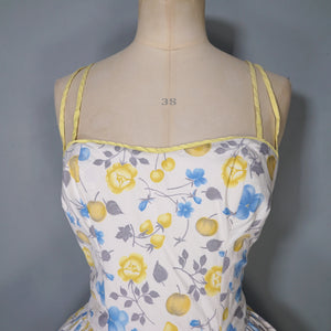 50s UNLABELED HORROCKSES APPLE AND CHERRY FLORAL PRINT SUN DRESS - S