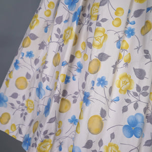 50s UNLABELED HORROCKSES APPLE AND CHERRY FLORAL PRINT SUN DRESS - S