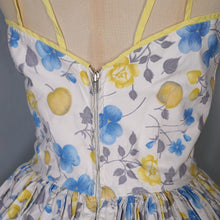 Load image into Gallery viewer, 50s UNLABELED HORROCKSES APPLE AND CHERRY FLORAL PRINT SUN DRESS - S