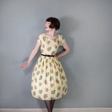 Load image into Gallery viewer, 50s PALE YELLOW CACTUS PRINT LIGHT COTTON DAY DRESS - S