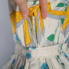Load image into Gallery viewer, 60s YELLOW BOW AND BLUE ROSE PRINT FULL SKIRTED DRESS - S-M