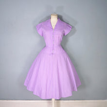 Load image into Gallery viewer, 50s PASTEL PURPLE SEERSUCKER FULL SKIRTED DRESS - S-M