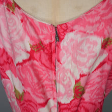 Load image into Gallery viewer, 50s PINK FLORAL ROSE PRINT BUBBLE HEM PEPLUM WIGGLE COCKTAIL DRESS - S