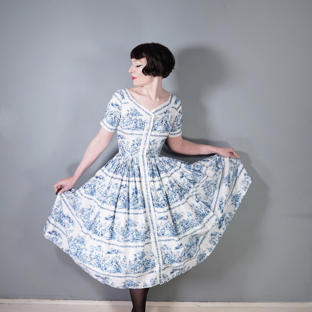 50s BLUE WHITE TOILE PRINT FULL SKIRTED HORROCKSES FASHIONS DRESS - S