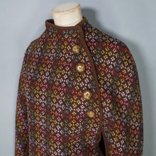 Load image into Gallery viewer, 70s ECLIPSE PURE WOOL BROWN WELSH WOOLLENS TAPESTRY CAPE - S-M