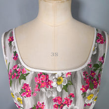 Load image into Gallery viewer, 50s 60s GREY AND PINK FLORAL DAY DRESS WITH BELT - S