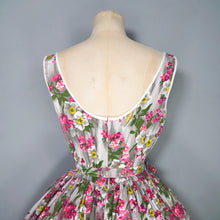Load image into Gallery viewer, 50s 60s GREY AND PINK FLORAL DAY DRESS WITH BELT - S