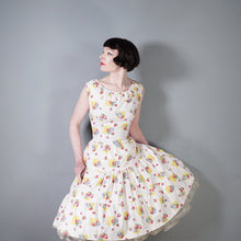 Load image into Gallery viewer, 50s 60s STRAWBERRY SUMMER FRUIT PRINT TIERED COTTON DAY DRESS - M