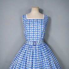 Load image into Gallery viewer, 50s BLUE AND WHITE CHECKED FULL SKIRTED COTTON DRESS WITH LITTLE YELLOW ROSES AND IVY - S-M