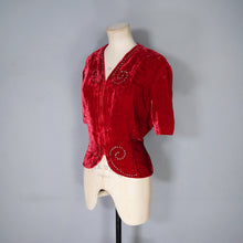 Load image into Gallery viewer, 40s RED VELVET ZIP FRONT BLOUSE WITH SWIRLING RHINESTONES - S-M