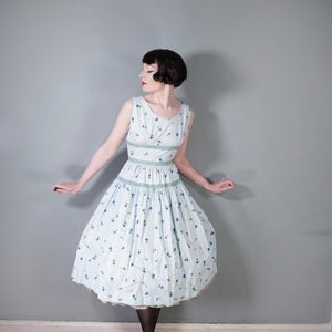 50s LIGHT BLUE VIOLET FLOWER PRINT CALIFORNIA COTTONS DRESS - S