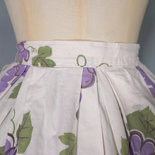 Load image into Gallery viewer, 50s WINE BOTTLE AND GRAPE BORDER PRINT WHITE COTTON FULL SKIRT - 26"