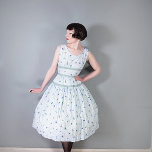 50s LIGHT BLUE VIOLET FLOWER PRINT CALIFORNIA COTTONS DRESS - S