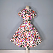 Load image into Gallery viewer, 50s 60s LADY FACES AND HATS NOVELTY COTTON DRESS - S