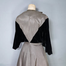Load image into Gallery viewer, 40s &quot;LOUIS MUSMAN&quot; SILVER AND BLACK STRIPE ZIP FRONT DRESS WITH VELVET BATWING SLEEVE - S