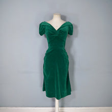 Load image into Gallery viewer, 50s FITTED OFF SHOULDER GREEN VELVET COCKTAIL DRESS WITH BACK DRAPE - S