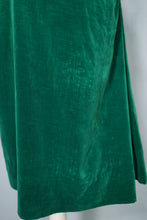 Load image into Gallery viewer, 50s FITTED OFF SHOULDER GREEN VELVET COCKTAIL DRESS WITH BACK DRAPE - S