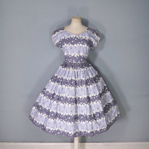 50s EASTEX GREY FLORAL DAISY PRINT COTTON FULL SKIRT DRESS - XS-S
