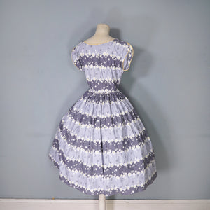 50s EASTEX GREY FLORAL DAISY PRINT COTTON FULL SKIRT DRESS - XS-S