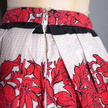 Load image into Gallery viewer, 50s 60s BOLD FLORAL AND STRIPE RED BLACK FULL COTTON SKIRT 28.5-29&quot;