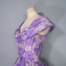 Load image into Gallery viewer, 50s 60s FRANK USHER GREY AND PURPLE FLORAL FORMAL PARTY DRESS - XS