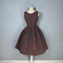 Load image into Gallery viewer, 60s BROWN PINAFORE STYLE FULL SKIRTED DAY DRESS WITH BUTTONED BIB  - XS / petite