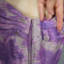 Load image into Gallery viewer, 50s 60s FRANK USHER GREY AND PURPLE FLORAL FORMAL PARTY DRESS - XS