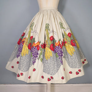 50s NOVELTY BORDER HARVEST BASKET FRUIT AND VEGETABLE PRINT FULL SKIRT - 26.5"