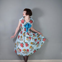 Load image into Gallery viewer, 50s CHAPON LIGHT BLUE HUGE RED WHITE AND YELLOW ROSE PRINT DRESS - M