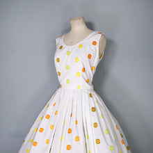 Load image into Gallery viewer, 50s WHITE FULL SKIRTED DRESS WITH WOVEN COLOURFUL DOTS - S