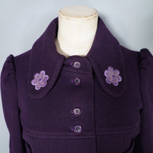 Load image into Gallery viewer, 60s HARRODS PURPLE PUFF SLEEVE MOD COAT WITH FLORAL APPLIQUE - XS