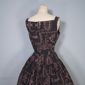 50s DARK BROWN HAWAIIAN STYLE FISH PRINT FULL SKIRTED DRESS - S