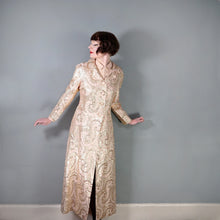 Load image into Gallery viewer, 60s "CALIFORNIA" GOLD AND PASTEL PINK METALLIC MAXI COAT - M