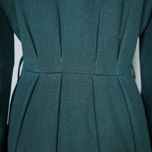 Load image into Gallery viewer, 40s GREEN WOOL DAGGER COLLAR DOUBLE BREASTED AUTUMN COAT - S