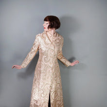 Load image into Gallery viewer, 60s "CALIFORNIA" GOLD AND PASTEL PINK METALLIC MAXI COAT - M