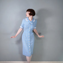 Load image into Gallery viewer, 50s 60s TOWN-N-TRAVEL LIGHT BLUE BUTTON THROUGH FITTED COTTON DRESS - M