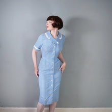 Load image into Gallery viewer, 50s 60s TOWN-N-TRAVEL LIGHT BLUE BUTTON THROUGH FITTED COTTON DRESS - M