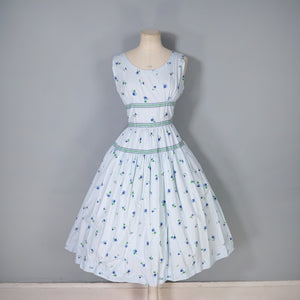 50s LIGHT BLUE VIOLET FLOWER PRINT CALIFORNIA COTTONS DRESS - S
