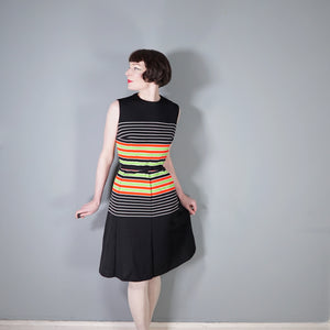70s LIZA PETA STRIPED FIT AND FLARE COLOURBLOCK DRESS - M