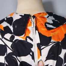 Load image into Gallery viewer, 60s VIVID AND BLACK ORANGE FLORAL ROSE PRINT RUFFLED COTTON DRESS - S
