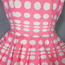 Load image into Gallery viewer, 50s 60s CANDY PINK OP ART DOT PRINT COTTON DAY DRESS - S