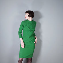 Load image into Gallery viewer, 60s PEA GREEN WOOL FITTED SHIFT DRESS - M