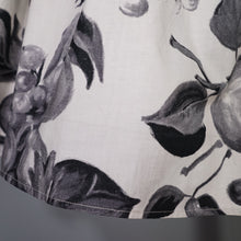 Load image into Gallery viewer, 50s BLACK AND WHITE COTTON FRUIT PRINT NOVELTY FULL SKIRT - 27&quot;