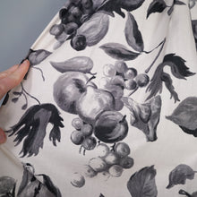 Load image into Gallery viewer, 50s BLACK AND WHITE COTTON FRUIT PRINT NOVELTY FULL SKIRT - 27&quot;