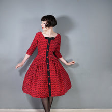 Load image into Gallery viewer, 50s RED AND BLACK ANIMAL FOLK PRINT FULL SKIRTED CORDUROY DRESS - M