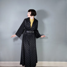 Load image into Gallery viewer, 60s EASTEX LONG BLACK CHECKERBOARD SATIN EVENING DRESS COAT - M