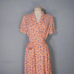 40s ORANGE PAISLEY PRINT SOFT RAYON ROBE / WRAP DRESS - S