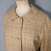 Load image into Gallery viewer, 60s PENDLETON SHORT BROWN BEIGE AND GREY PLAID WOOL SWING JACKET - L