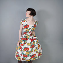 Load image into Gallery viewer, 50s RED YELLOW FLORAL SEERSUCKER COTTON DAY DRESS - M